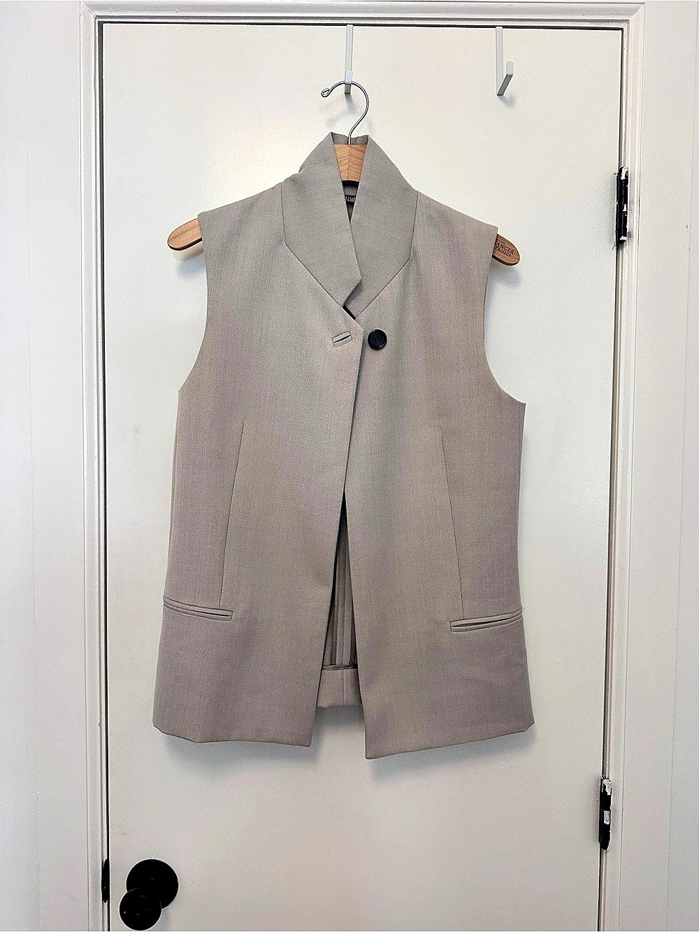 COS Tailored Vest in Gray Size 6 Like New